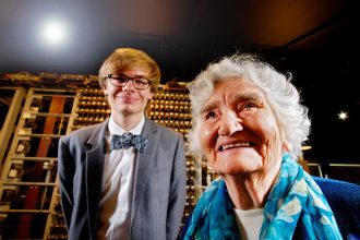 Colossus veteran inspires Bletchley Park Qufaro’s first cyber-security graduates