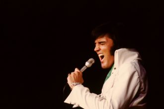 Elvis is coming back