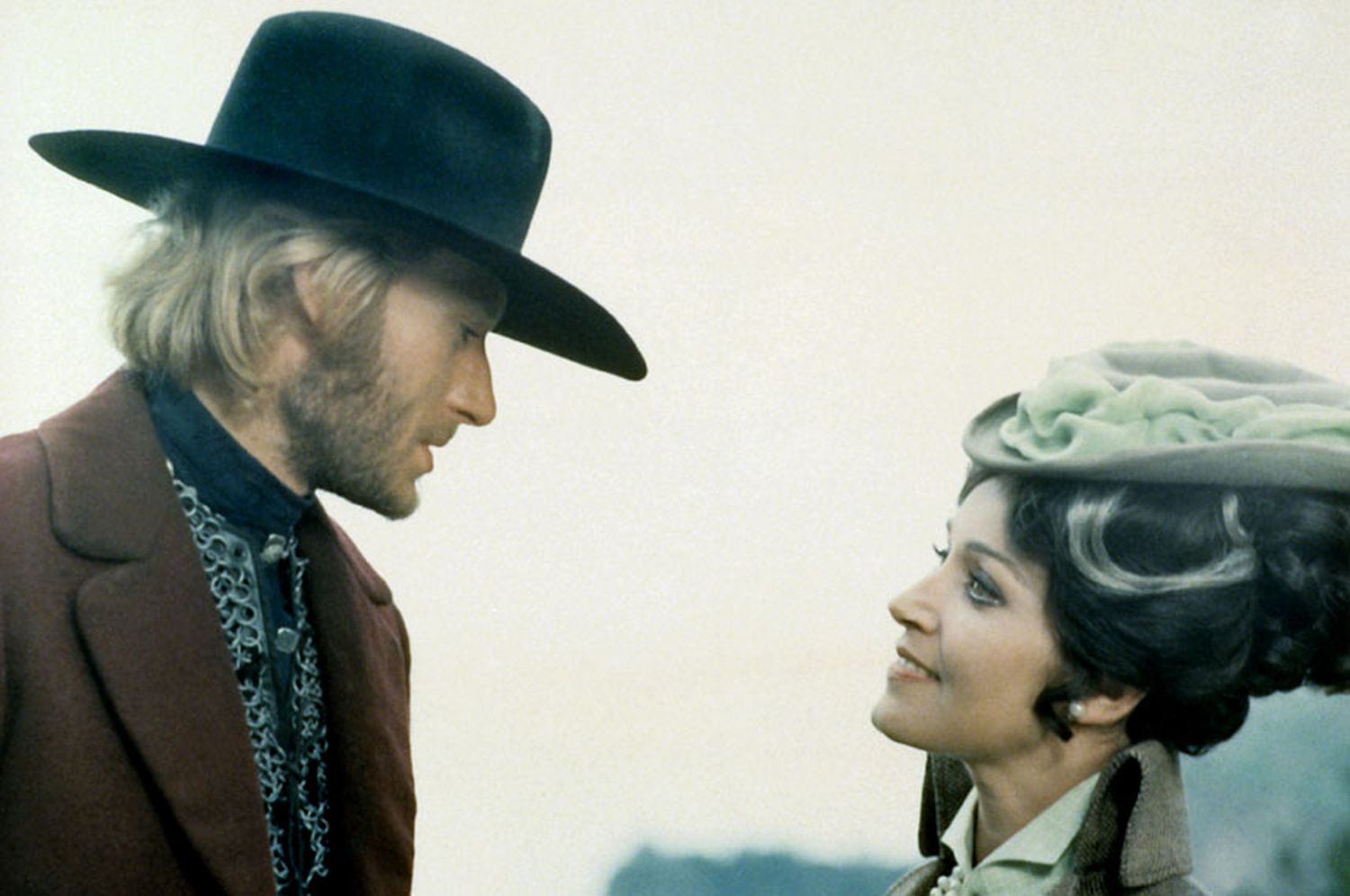 le-specialiste_49561669347_o