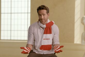 Ryan Reynolds gives Wrexham an exclusive look at his new Netflix film Red Notice