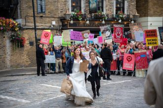 Aisling Bea, Billie Lourd and Colin Hanks star in hilariously charming new comedy And Mrs