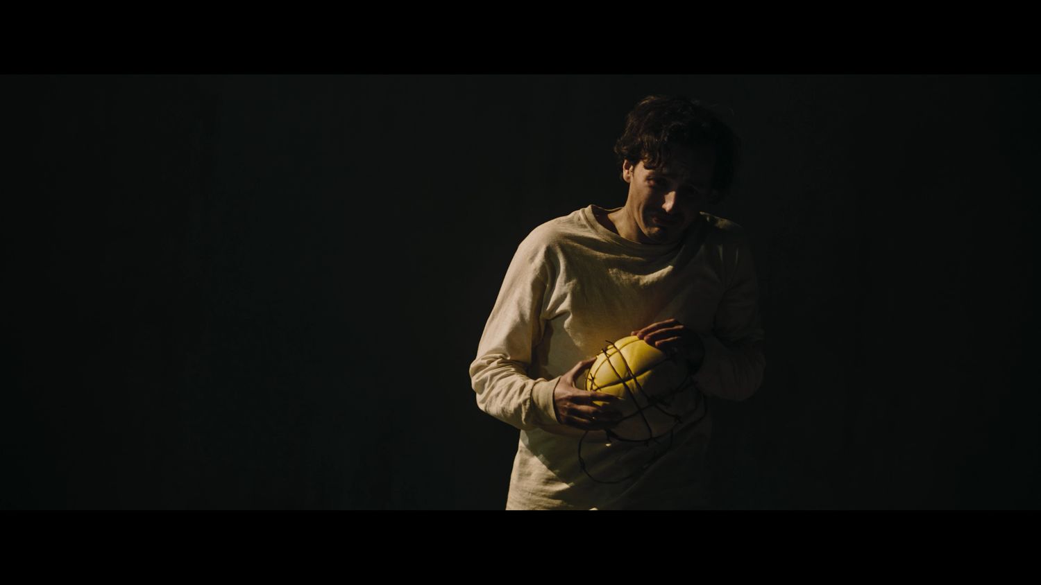 DarkGame_FTR-24_S_EN_UK_20_4K_230406_V2.01_06_06_11.Still048_resize