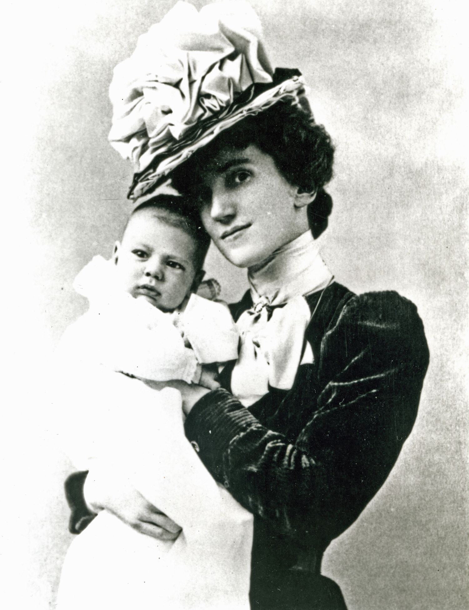 HUMPHREY BOGART  US film actor as a child with his mother