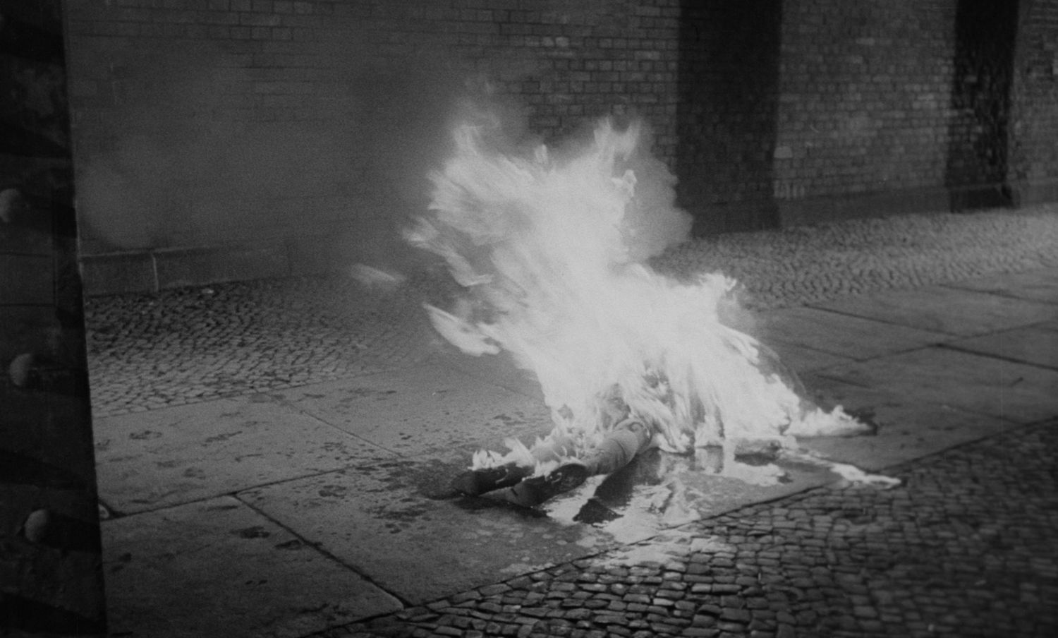 mabuse-thereturn-grabs-4_54168694934_o_resize