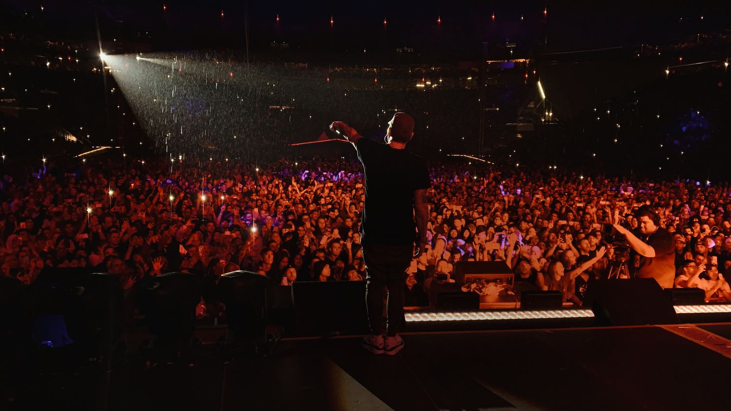 STANS-STILL-IMAGE_EMINEM-STAGE_resize