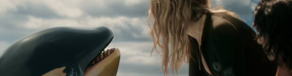 Virginia Gardner and Mel Jarnson fight for survival in Killer Whale